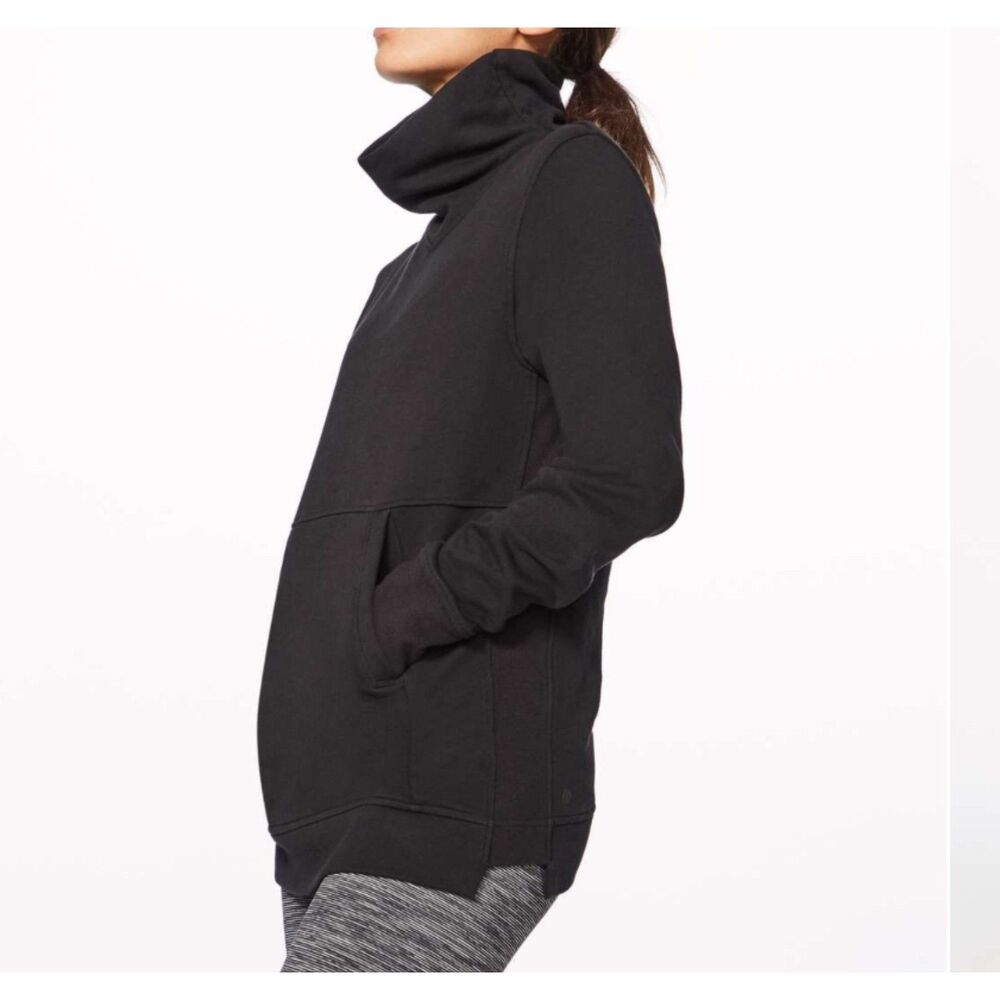 Lululemon Press Pause Black Pullover, 6